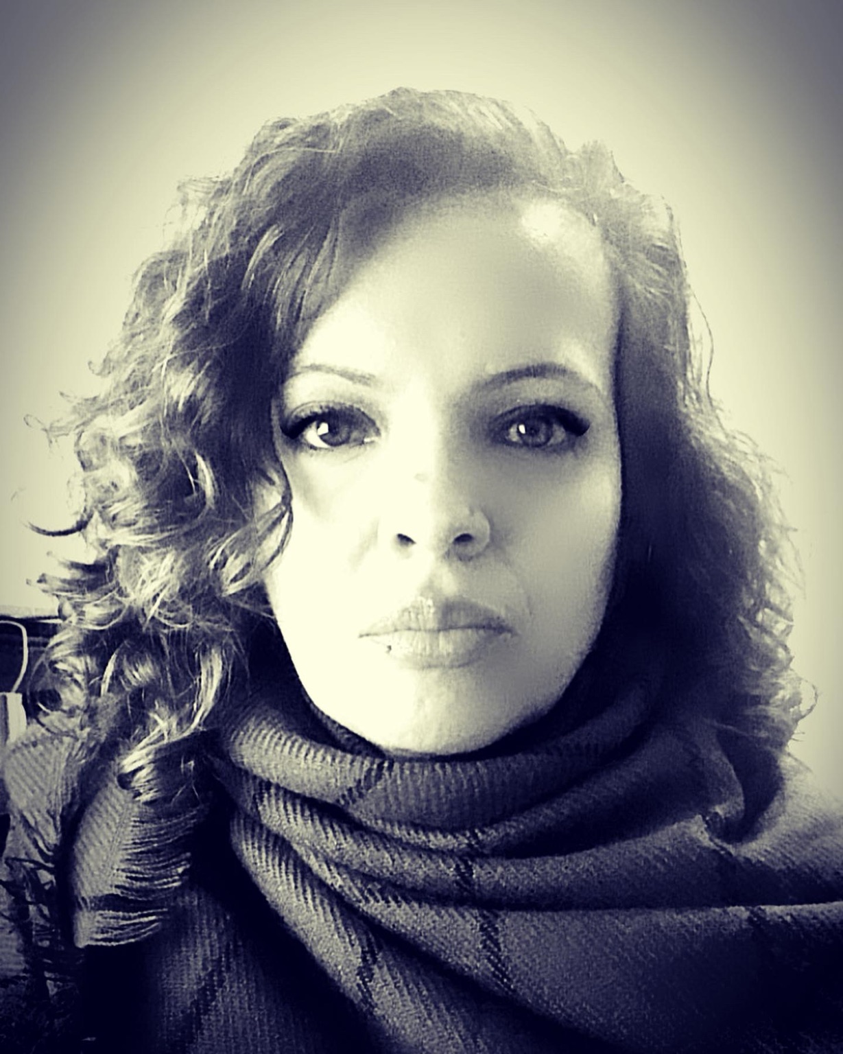 Black-and-white portrait of Fabiola Ramírez